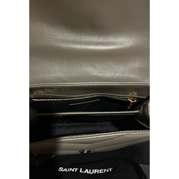 SAINT LAURENT YSL TOY LOULOU KHAKI GREY LIKE NEW - Picture 7 of 15